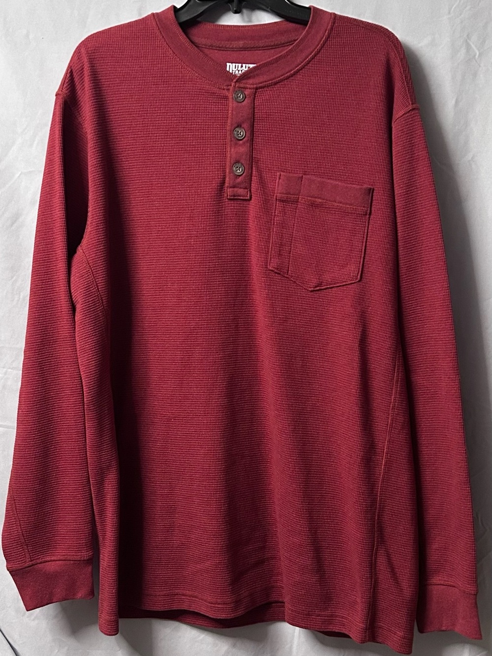 Duluth Trading Co Long-Sleeve Henley in Maroon
